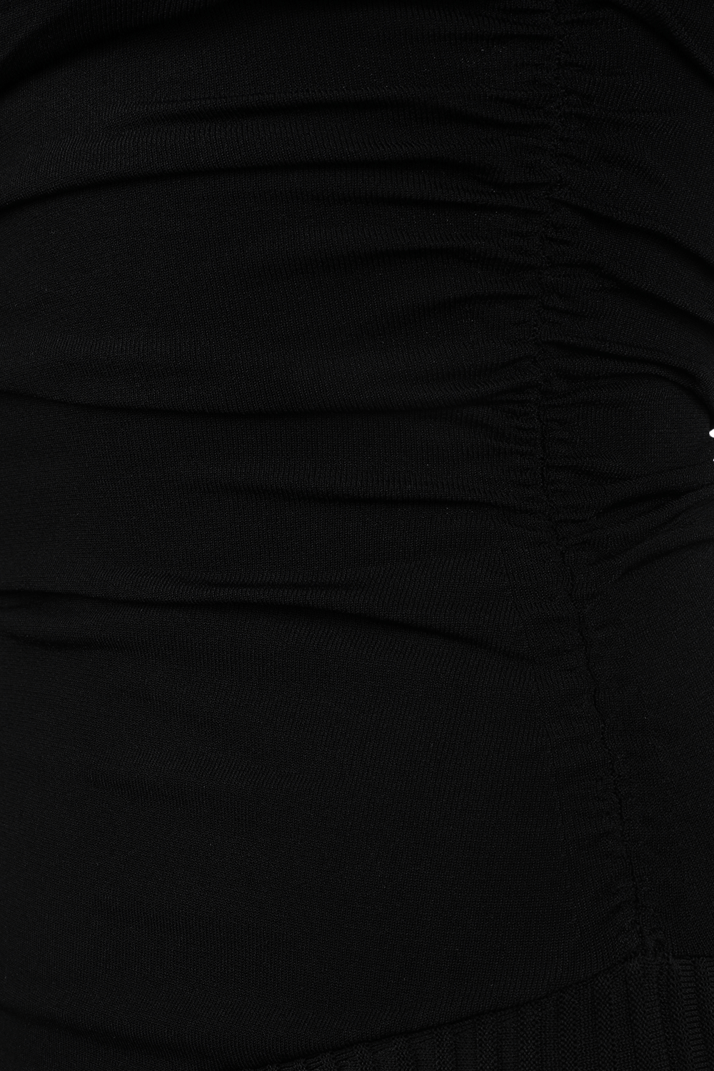 תמונה אחורית של שמלת מקסי מרקה שחורה סטרפלס