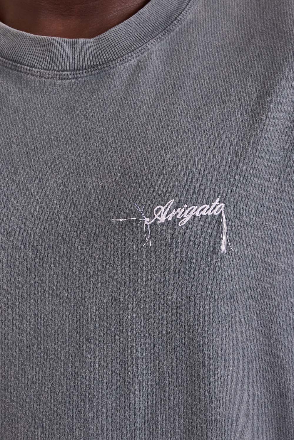 תמונת תקריב דוגמן של חולצת טי