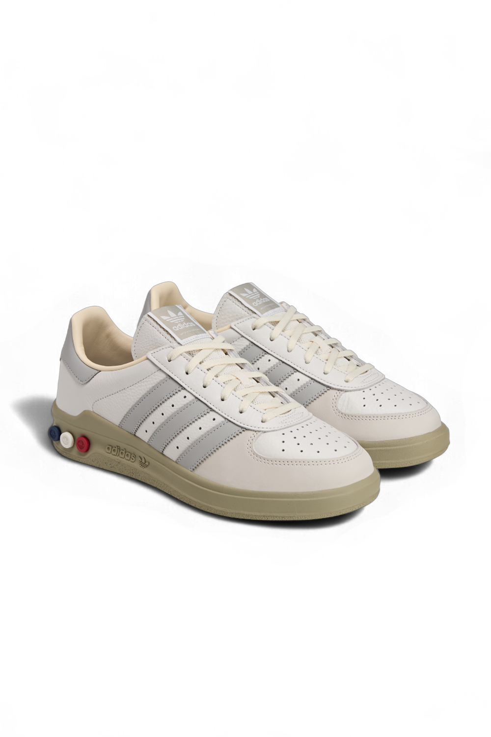 נעלי סניקרס