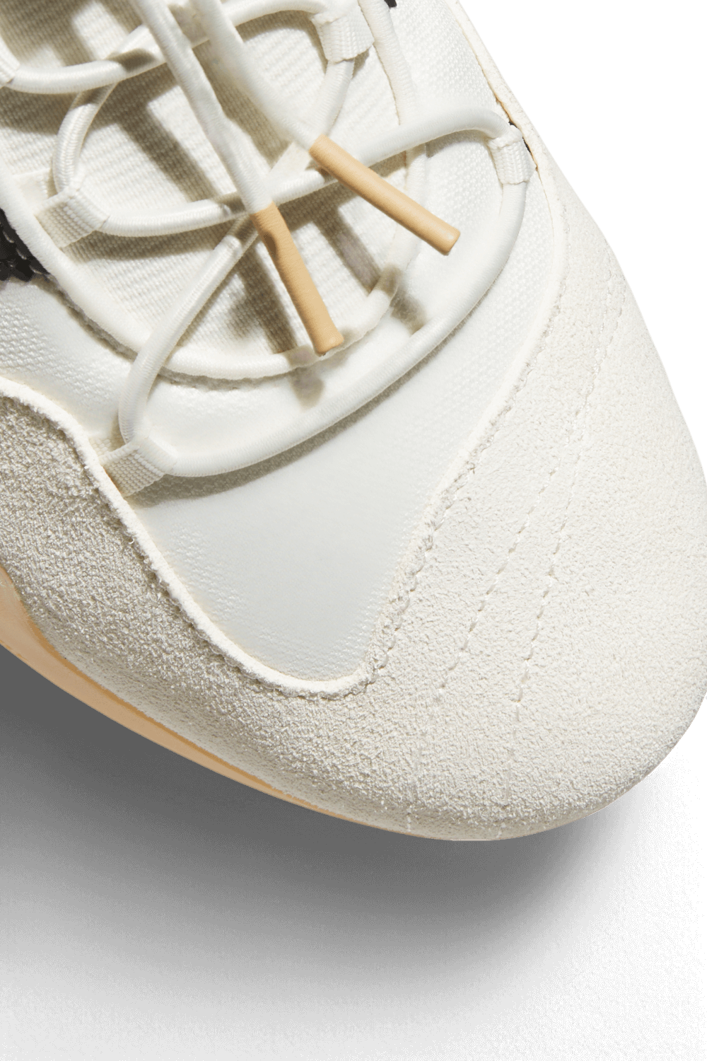 תמונת פנים של אדידס X באד באני נעלי סניקרס בלרינה 