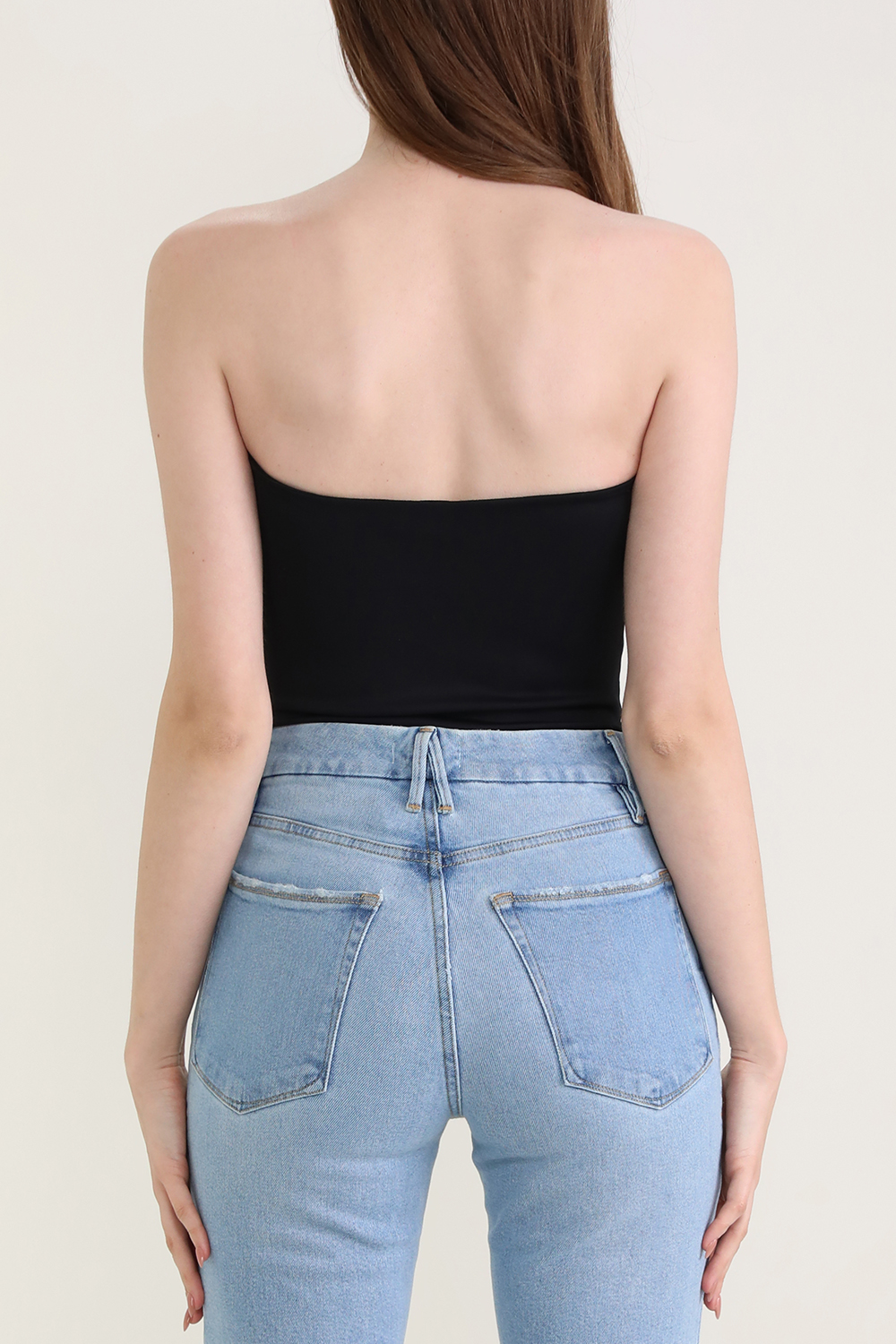 תמונת דוגמן אחורית של בגד גוף מחוך סקובה