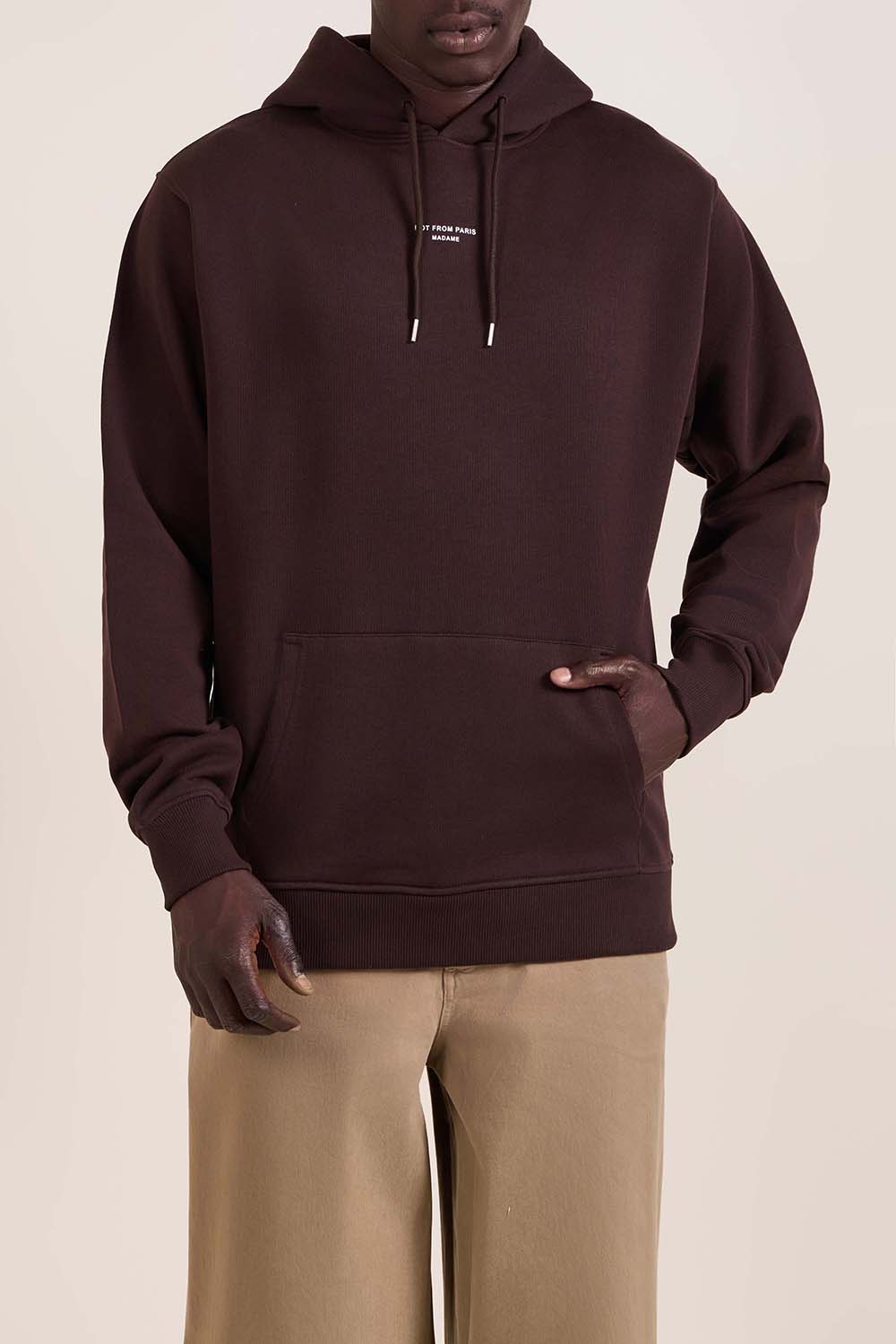 תמונת דוגמן קידמית של סווטשירט קפוצ'ון