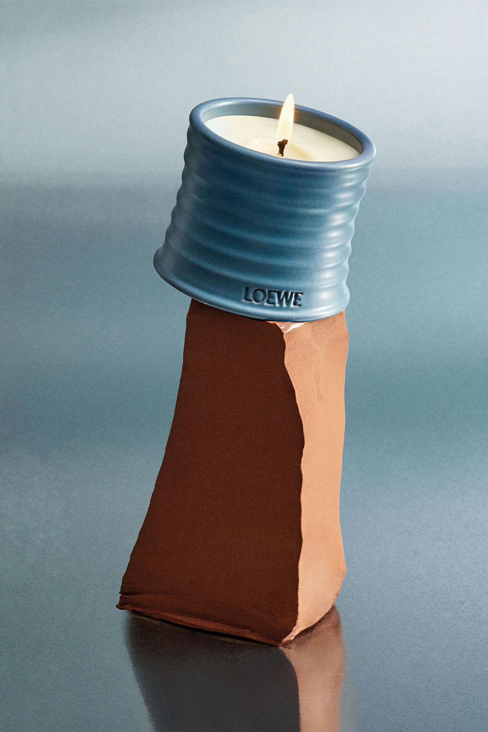 LOEWE Cypress Large Scented Candle