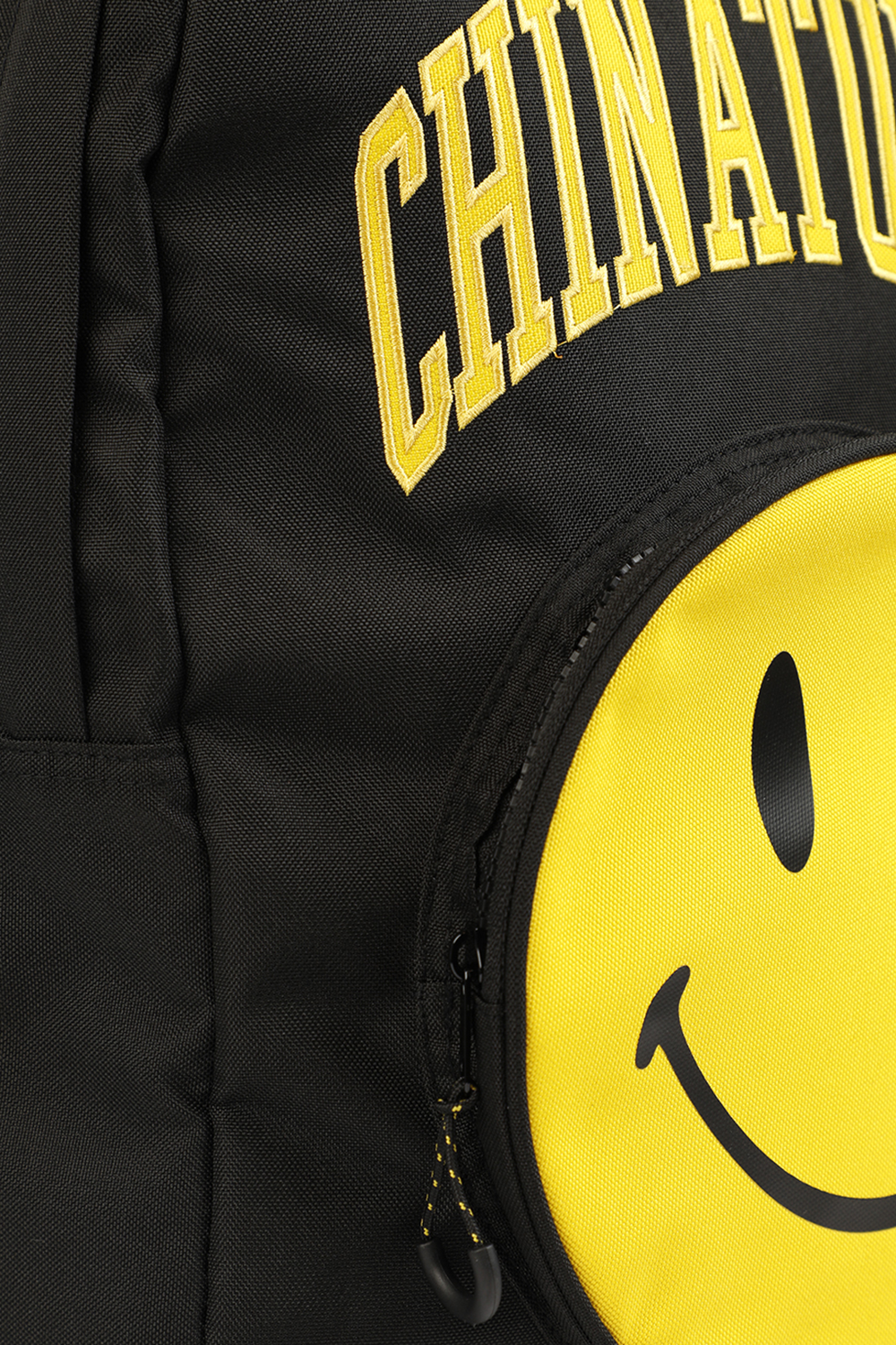 תמונת תקריב של Smiley Backpack in Black