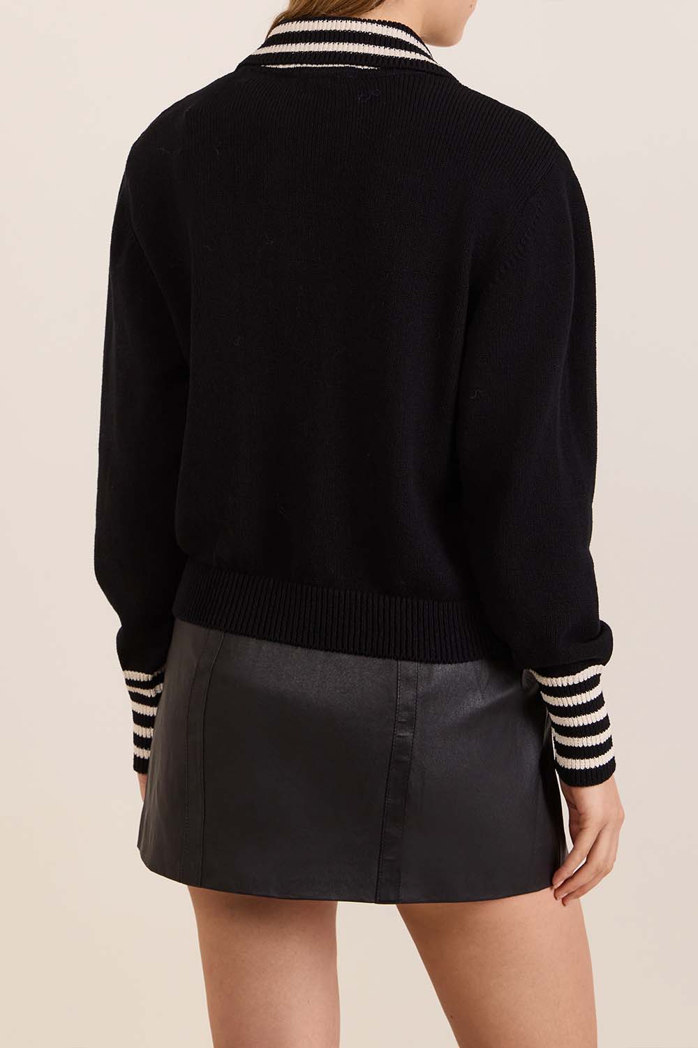 תמונת דוגמן אחורית של סריג כותנה