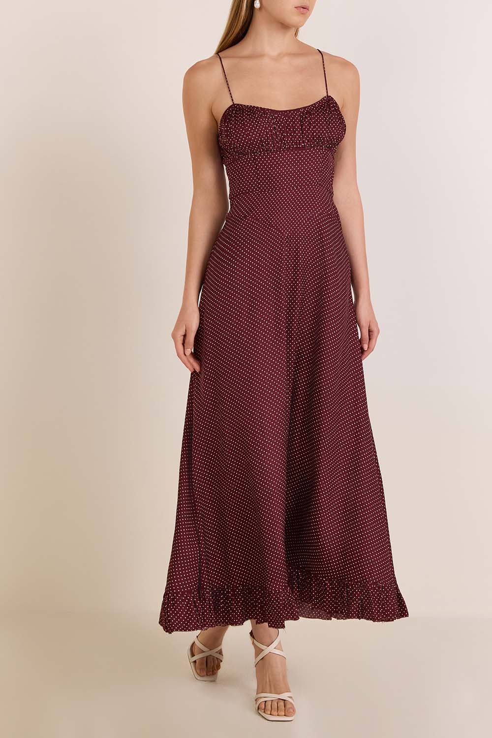 תמונת דוגמן קידמית של שמלת מקסי