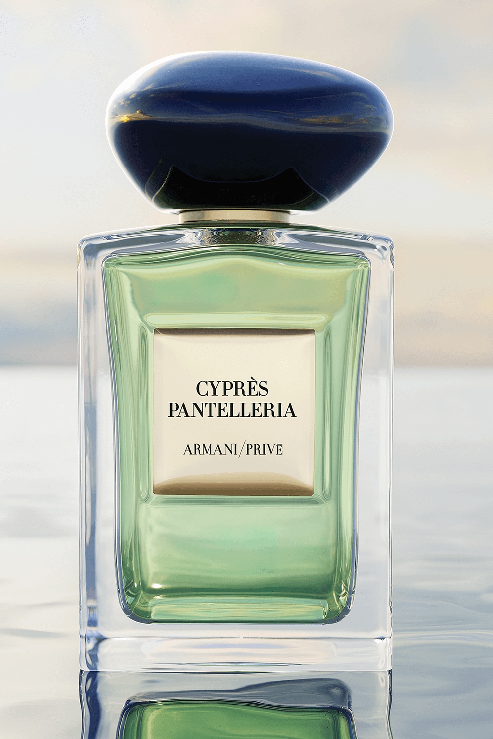 תמונת תקריב של Prive Cypres Pantelleria Eau de Parfum 100 ml