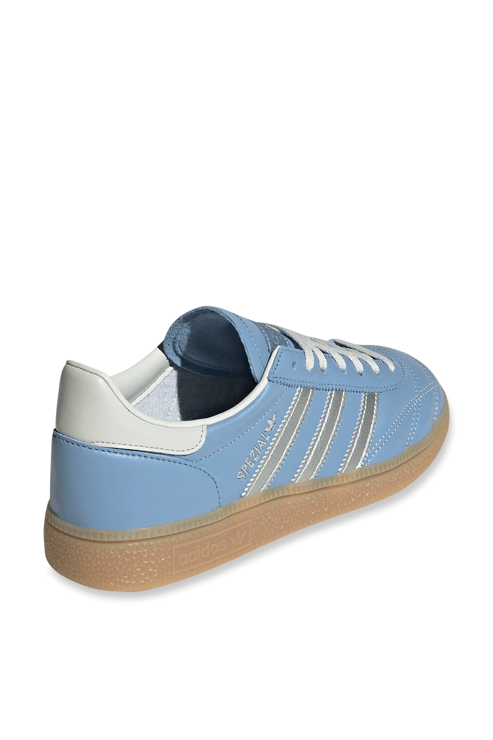 תמונת תקריב של נעלי סניקרס האנדבול ספזיאל