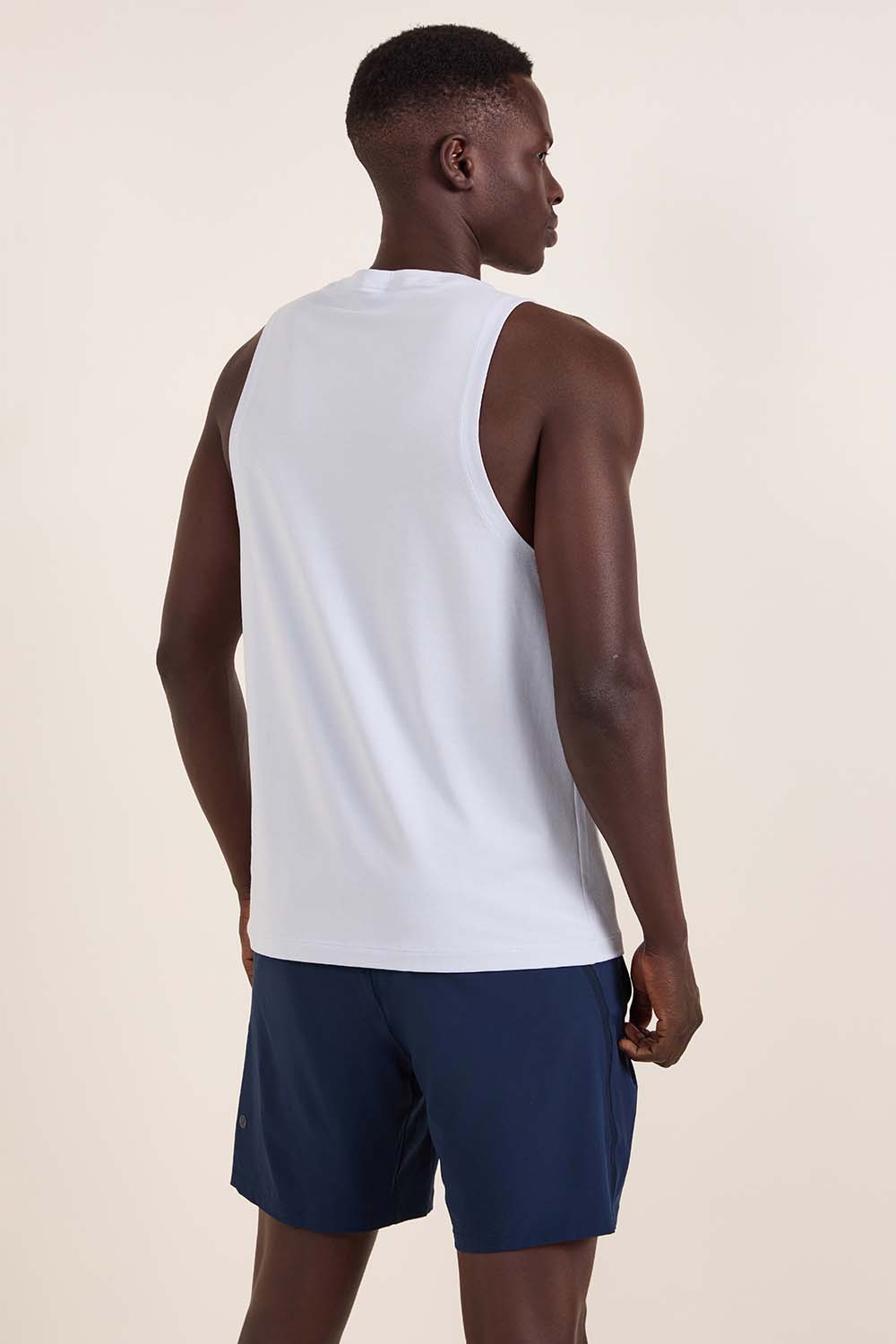 תמונת דוגמן אחורית של Zeroed In Tank