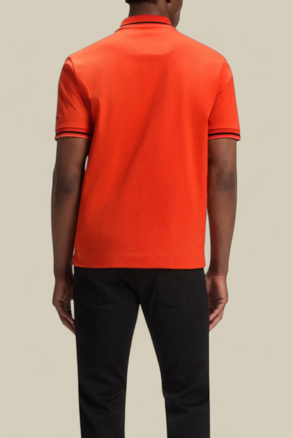 תמונת דוגמן אחורית של בוס X פורשה חולצת פולו