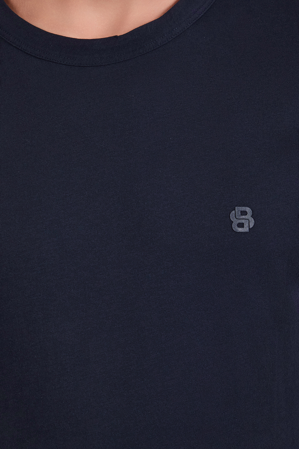 תמונת תקריב דוגמן של חולצת טי