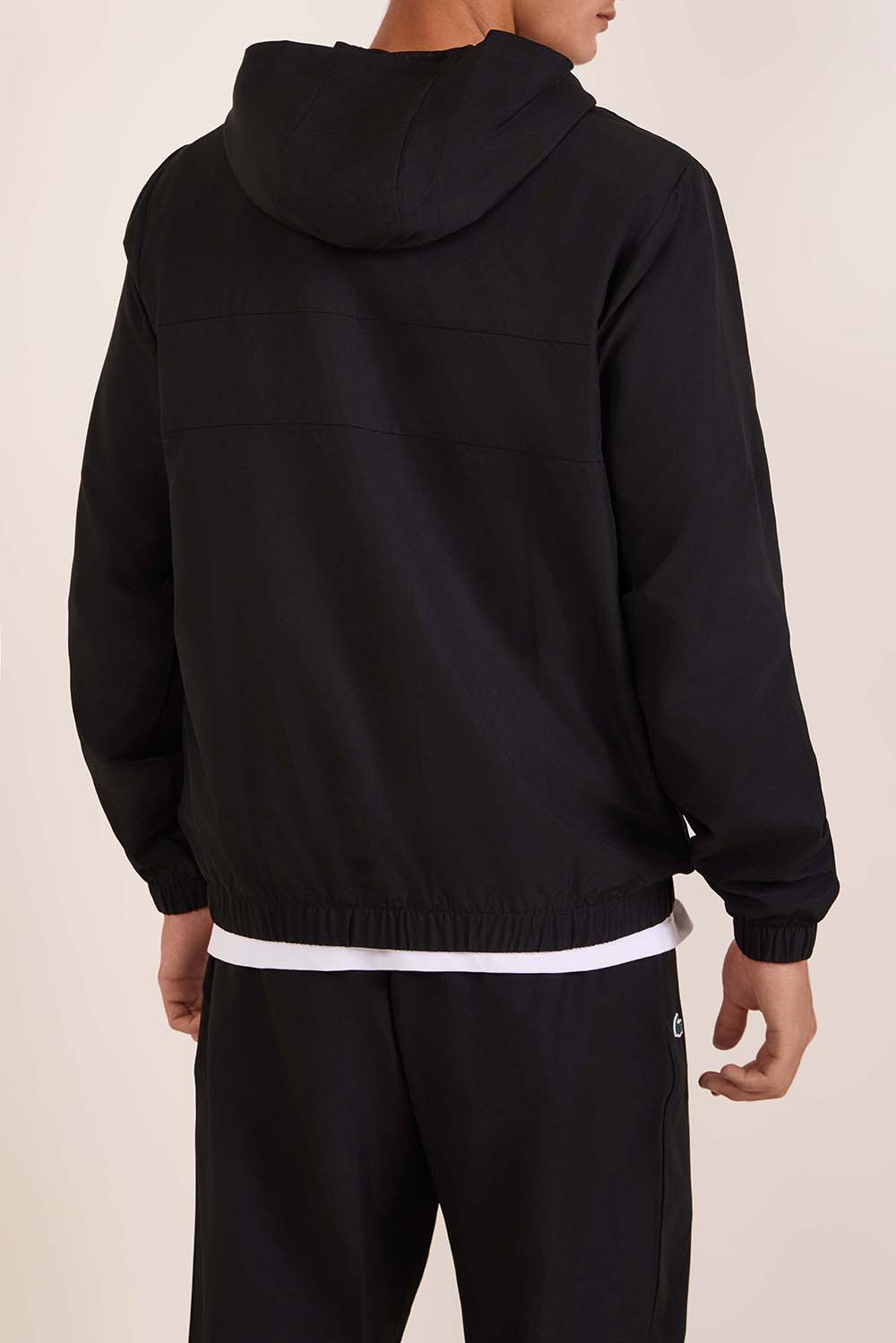 תמונת דוגמן אחורית של חליפת ג'וגר