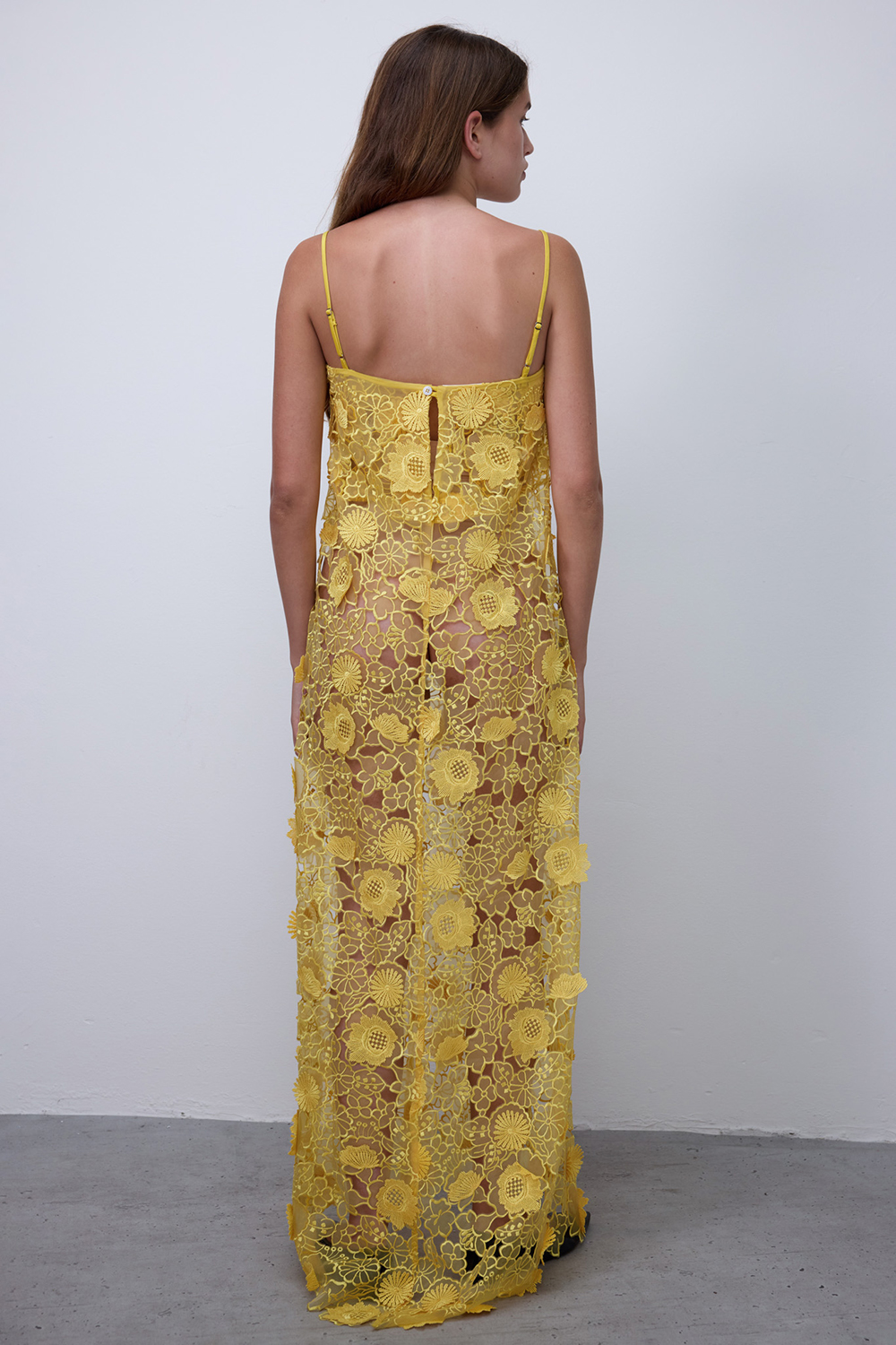 תמונת דוגמן אחורית של שמלת מקסי