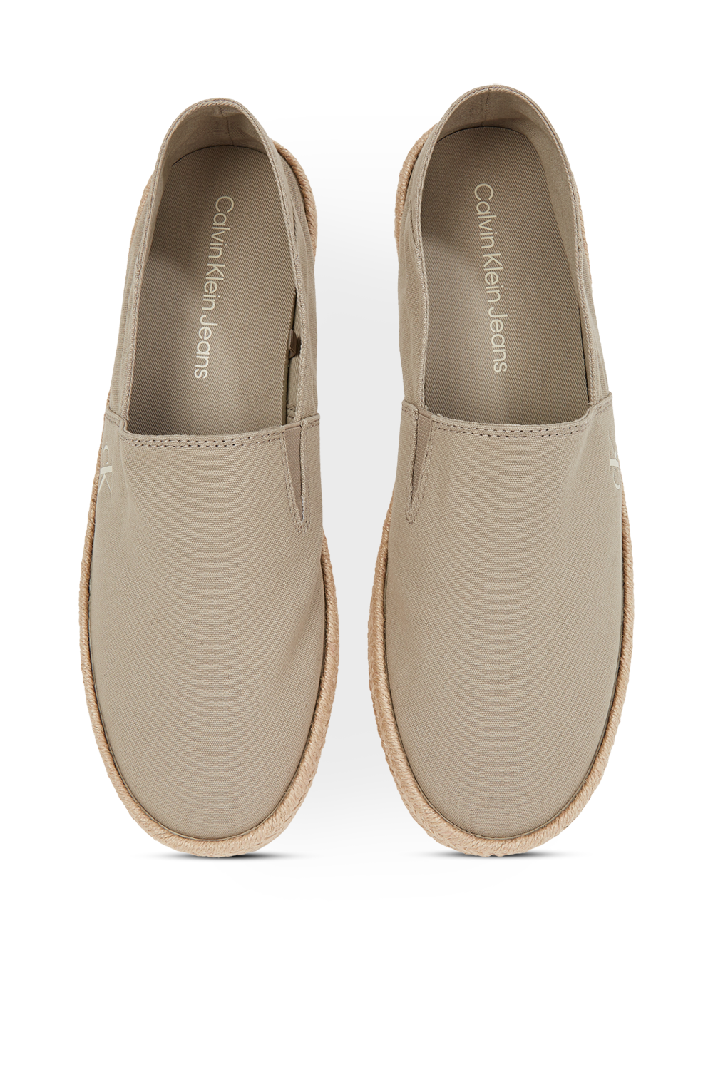 תמונת פנים של נעלי אספדריל