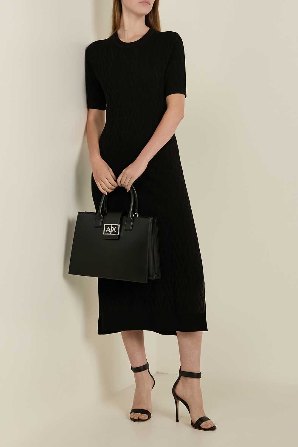 תמונת דוגמן קידמית של תיק טרפז