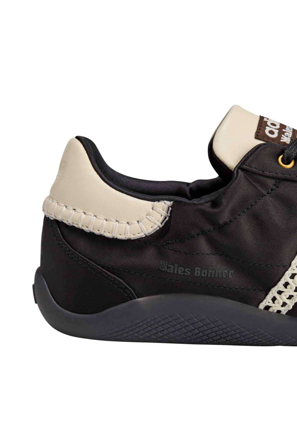 תמונת פנים של ווילס בונר X אדידס נעלי סניקרס