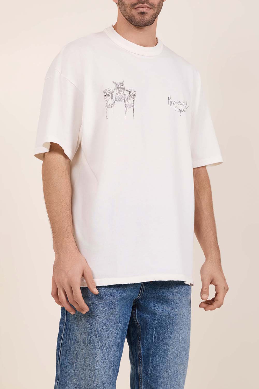 תמונת דוגמן קידמית של חולצת טי מצוירת