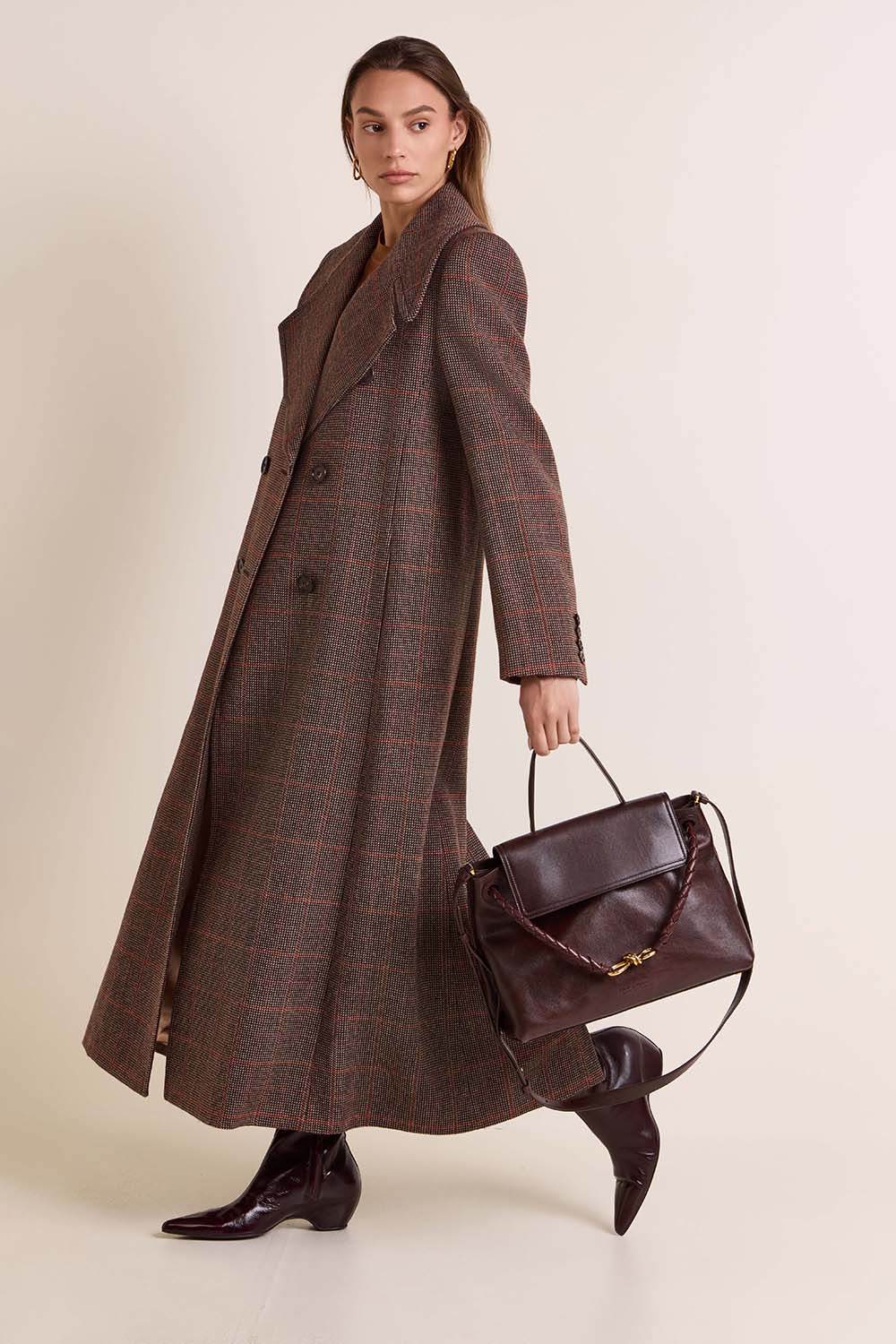 תמונת דוגמן קידמית של תיק נשיאה צ'או צ'או