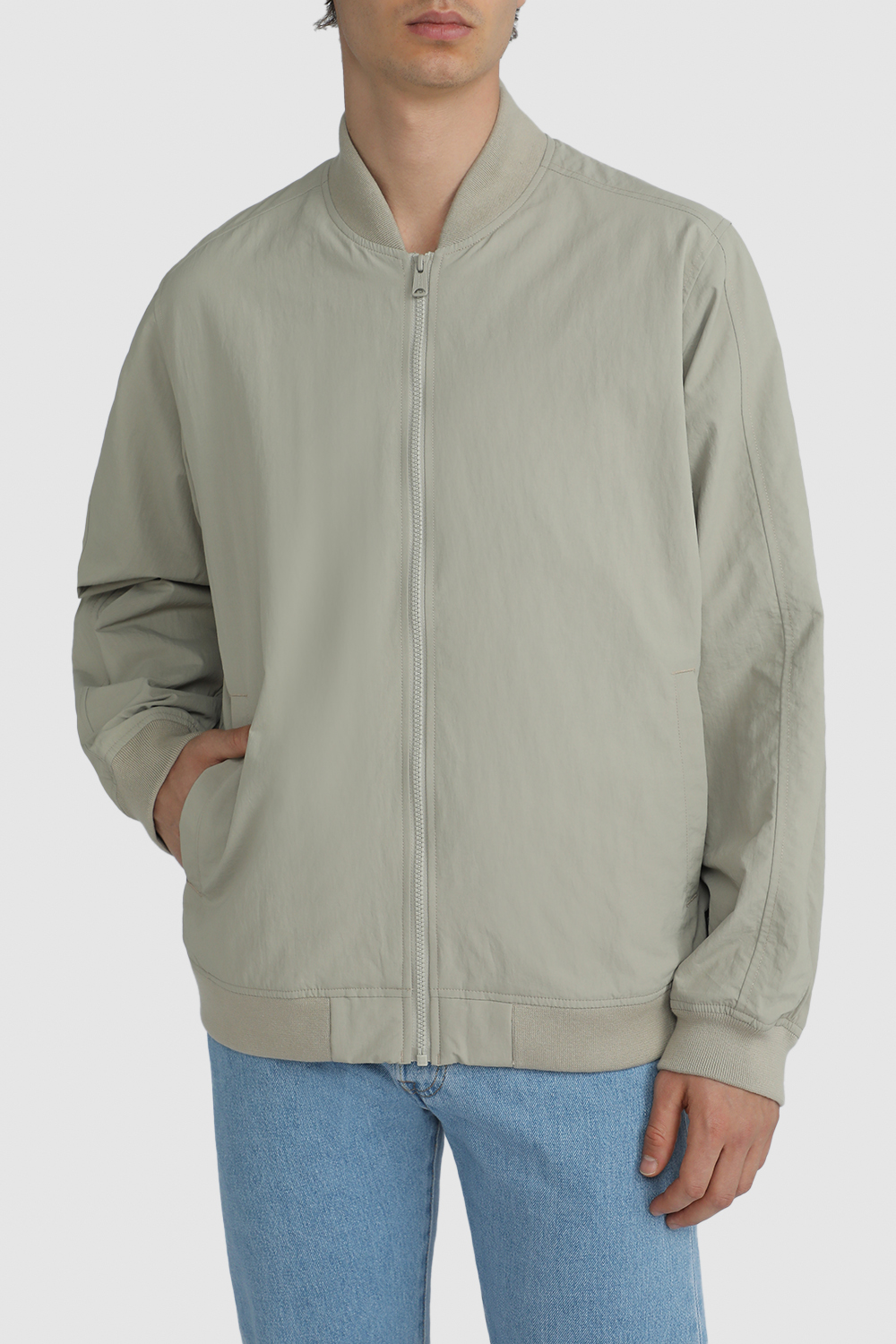 תמונת דוגמן קידמית של ז`קט פלייט