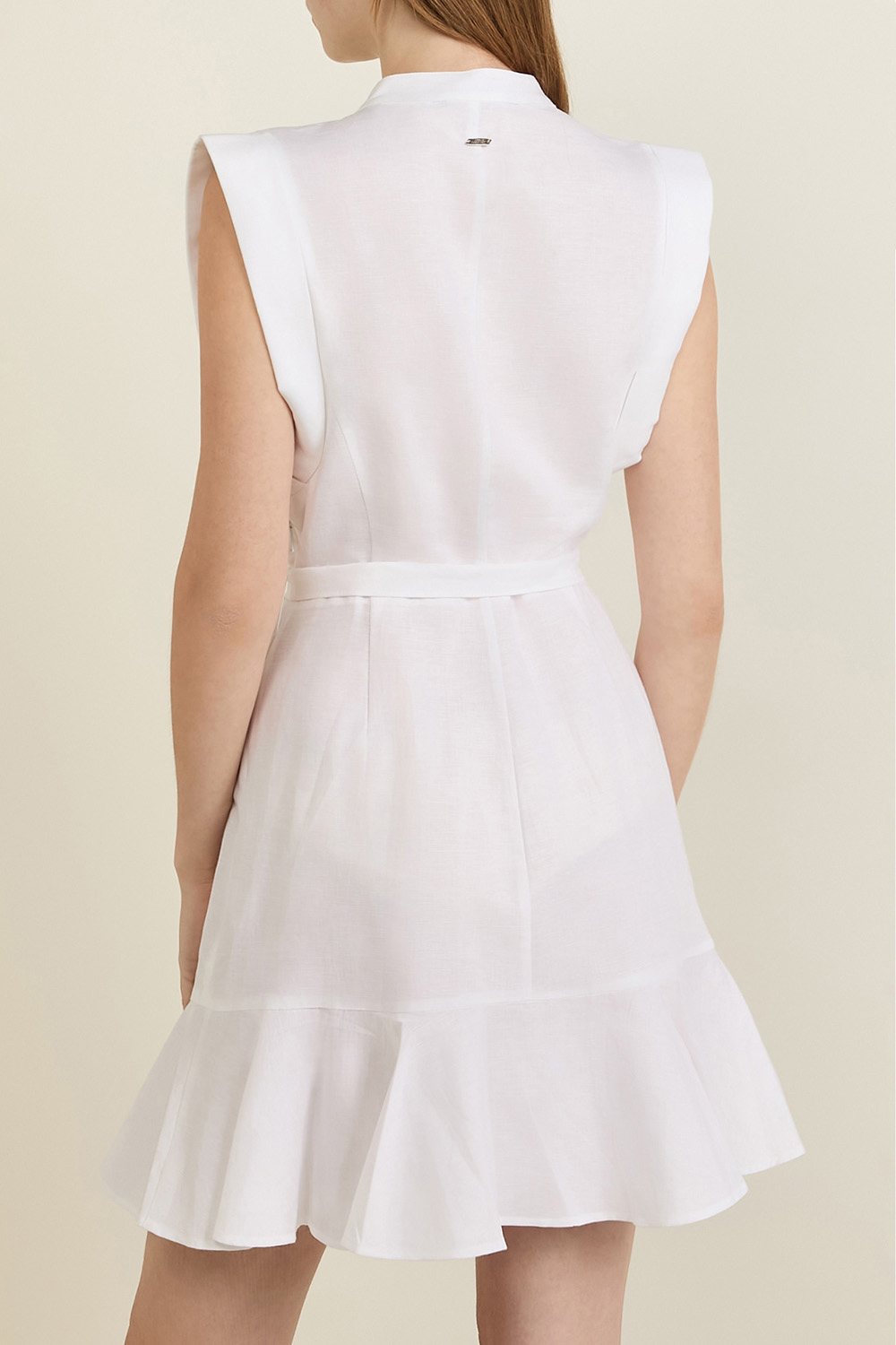 תמונת דוגמן אחורית של שמלת מיני