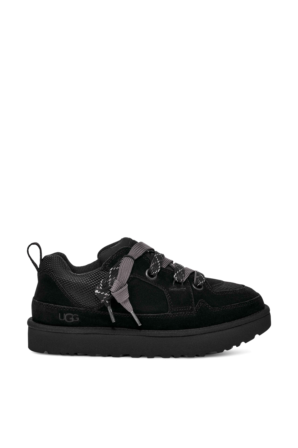 תמונה קידמית של נעלי סניקרס לואמל