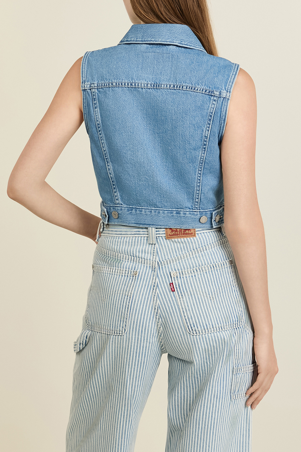 תמונת דוגמן אחורית של וסט ג'ינס סלים פיט