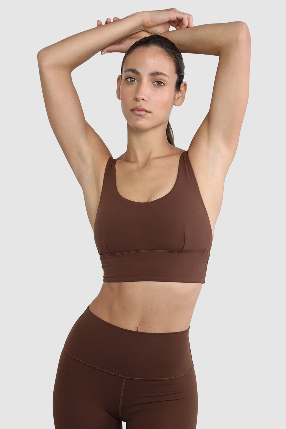 תמונת דוגמן קידמית של Align Bra C/D