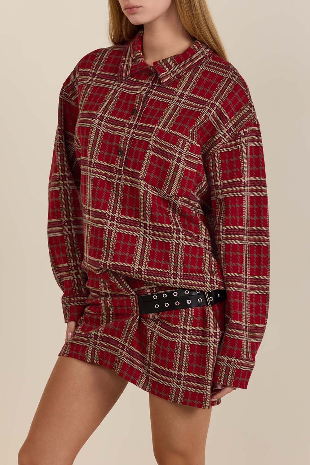 תמונת דוגמן קידמית של שמלת מיני