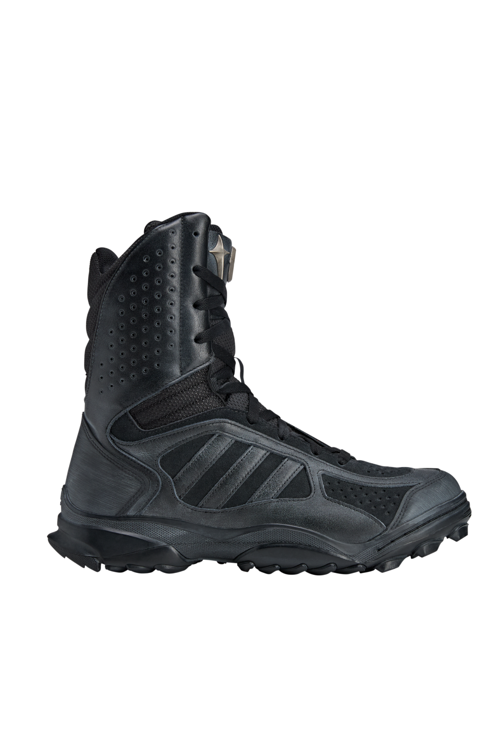 תמונה קידמית של אדידס X טאג קלאב מגפונים