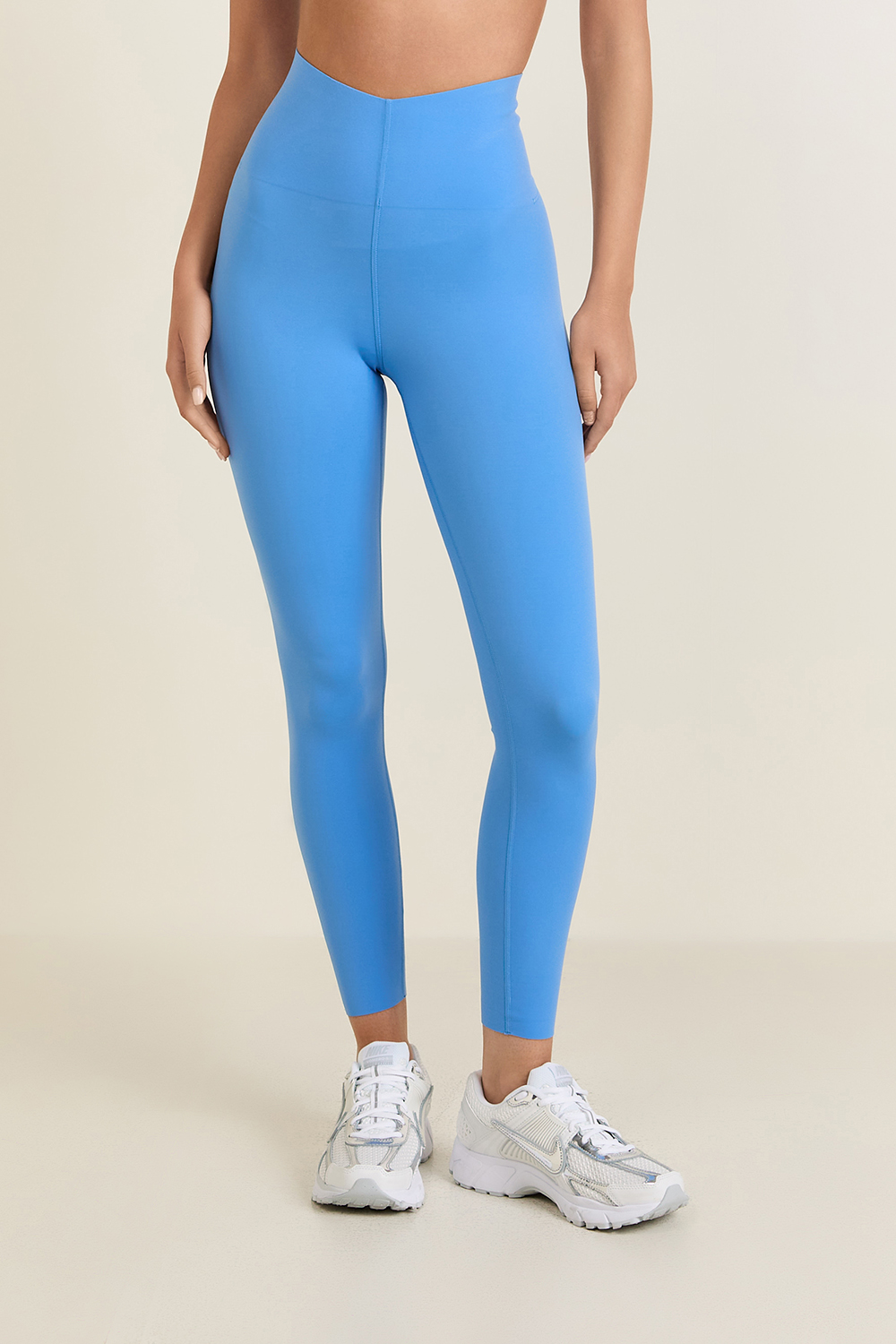 תמונת דוגמן קידמית של Glow Up Hr Tight 25