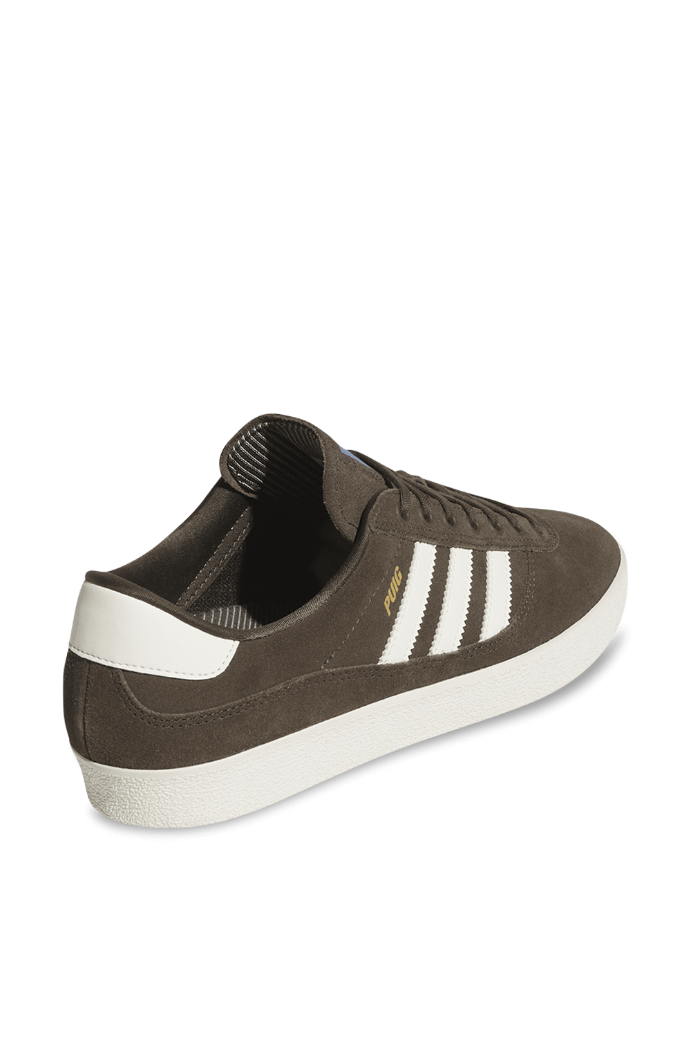 תמונת תקריב של נעלי סקייטרים פיוג