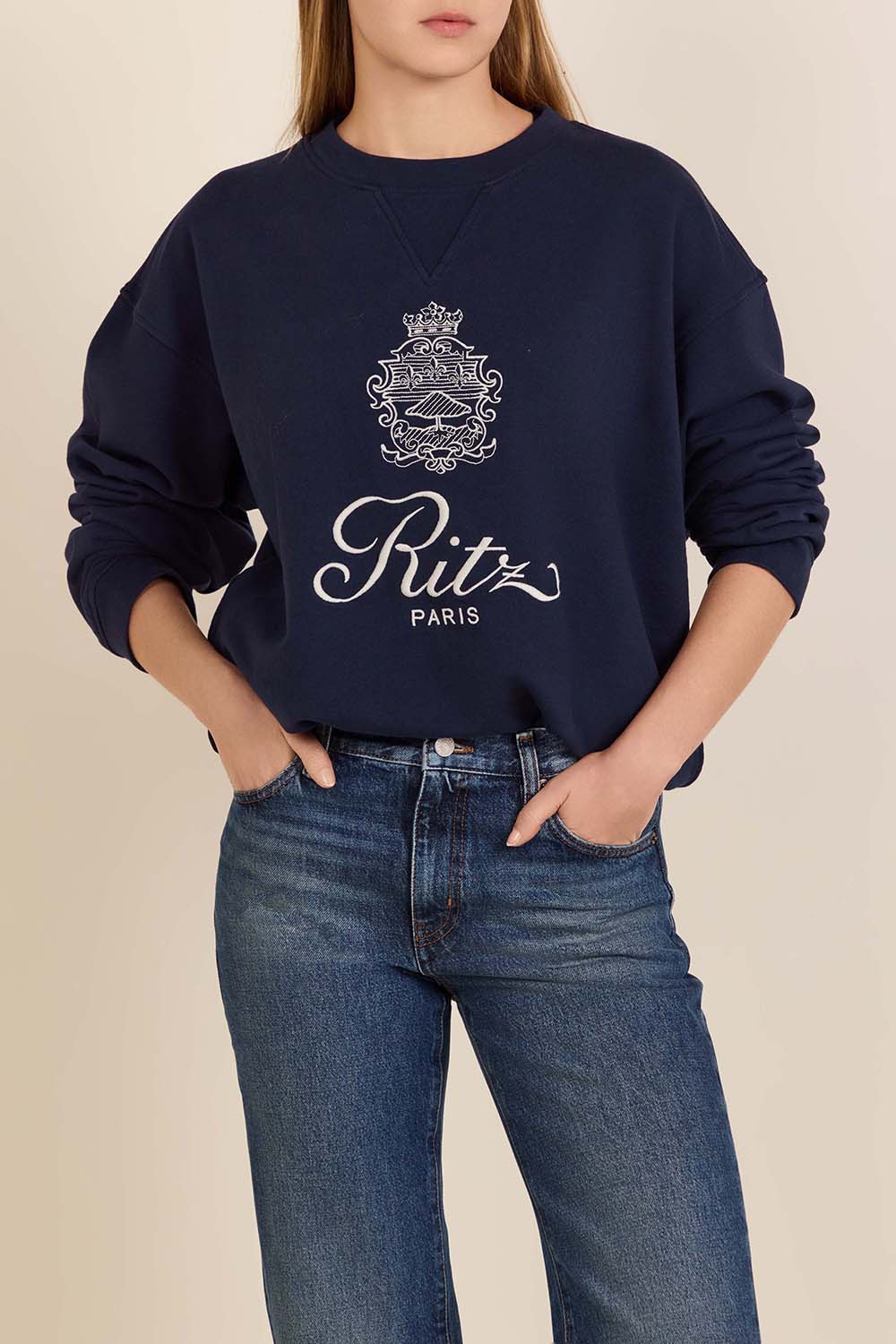 תמונת דוגמן קידמית של סווטשירט ריטץ' פריז X פריים