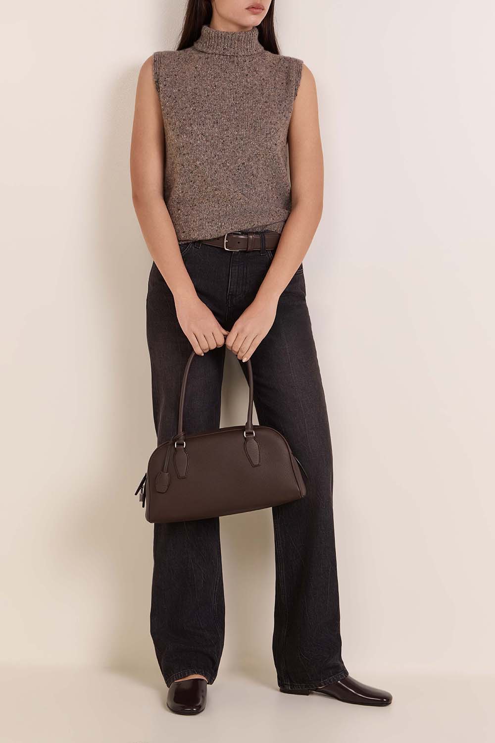 תמונת דוגמן קידמית של תיק כתף באולינג