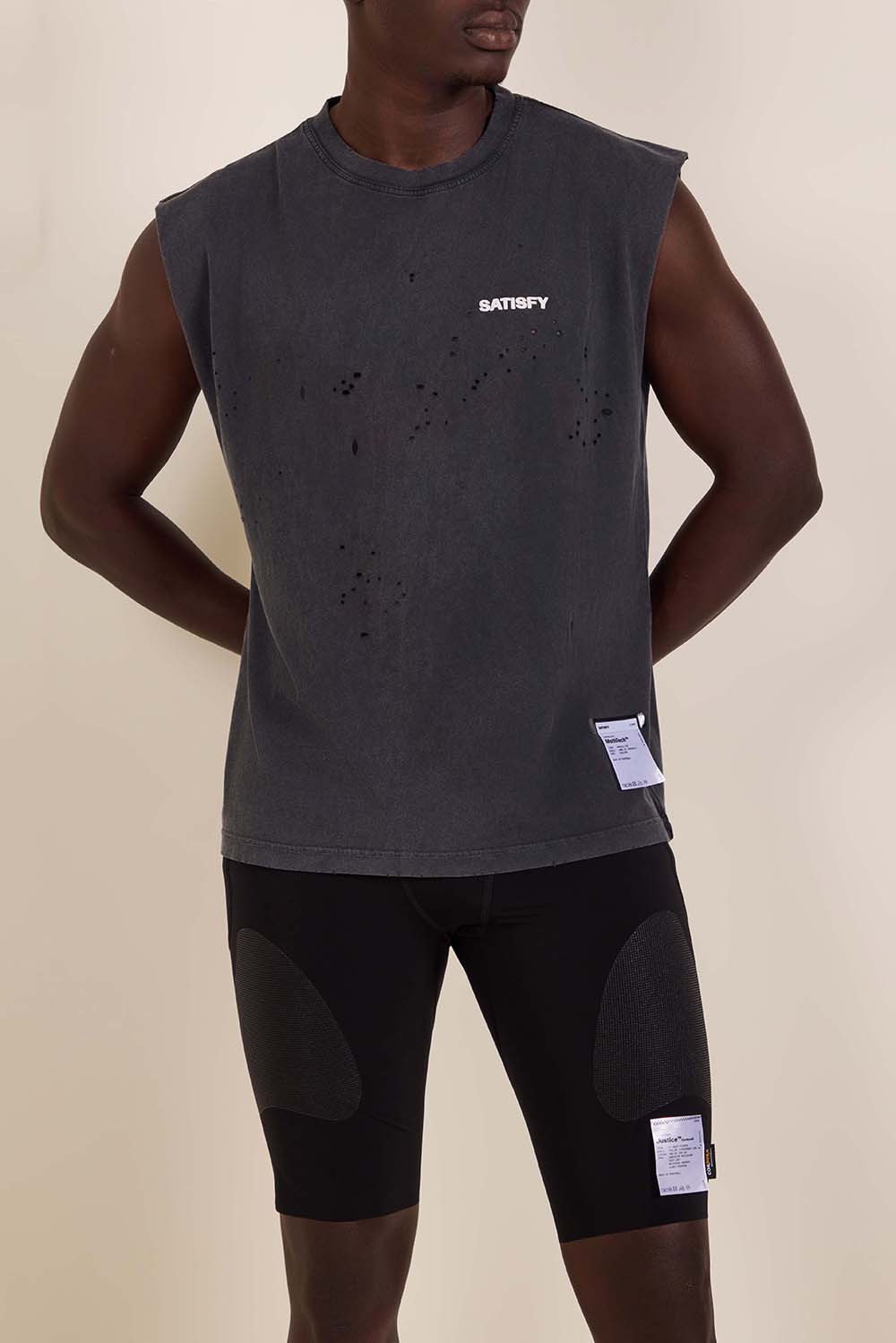 תמונת דוגמן קידמית של גופיית ריצה