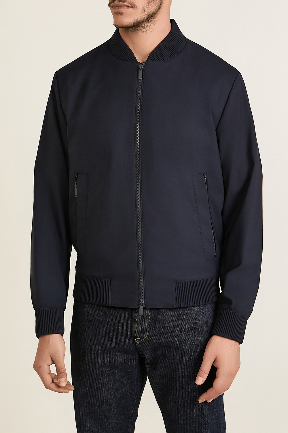 תמונת דוגמן קידמית של ז'קט צמר סלים