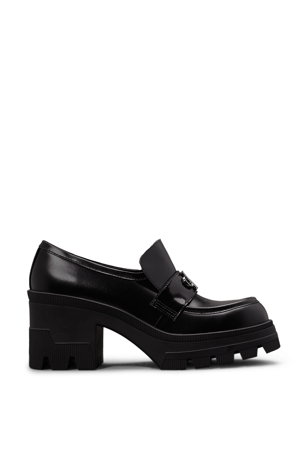 תמונה קידמית של נעלי מוקסינים צ'אנקיות