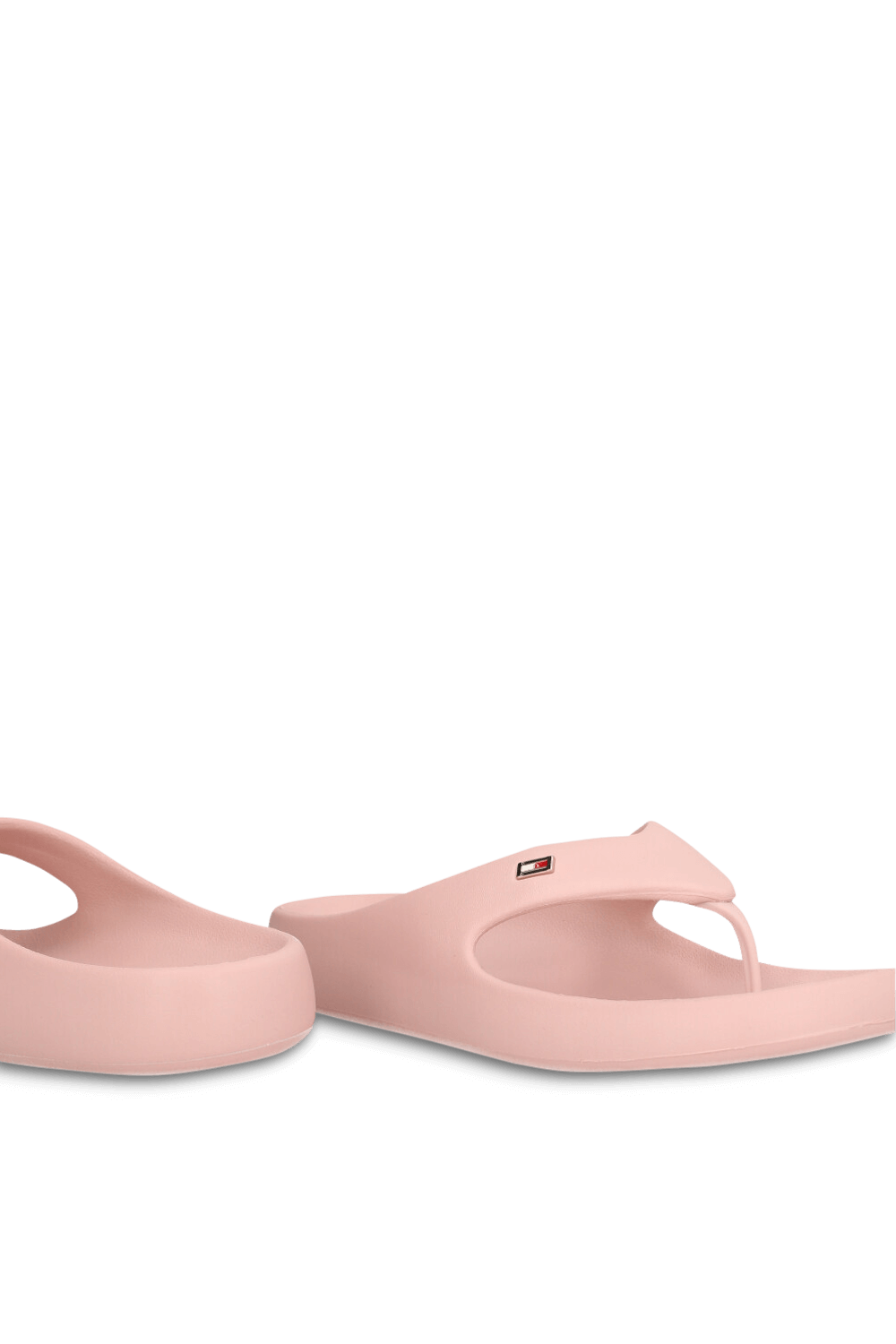 תמונת תקריב של כפכפי אצבע