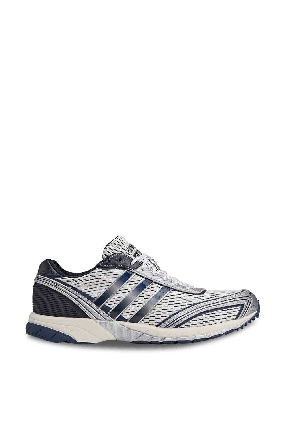 תמונה קידמית של ספורטי אנד ריץ' X אדידס נעלי סניקרס