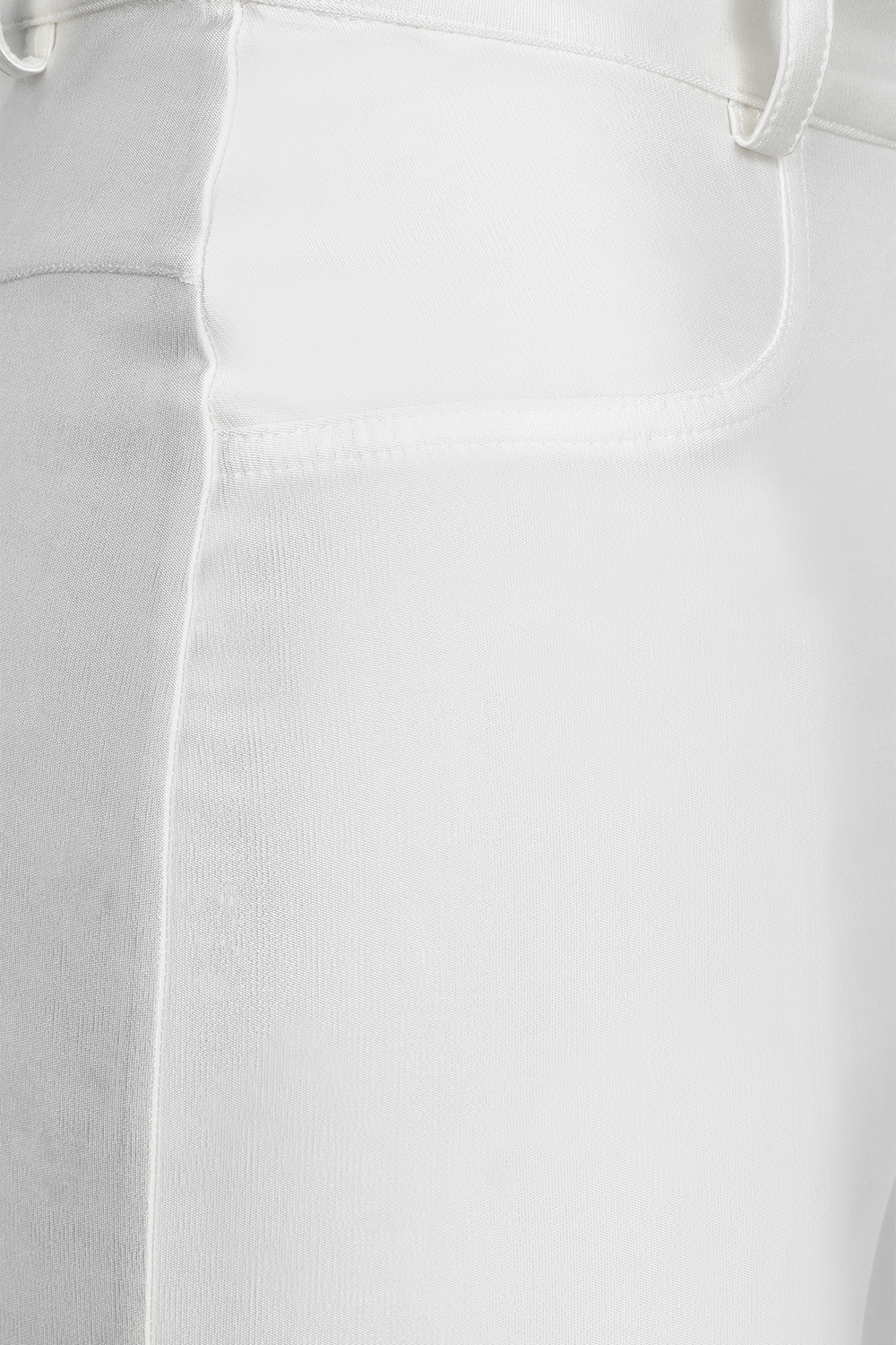 תמונה אחורית של מכנסי פדלפון מבריקים