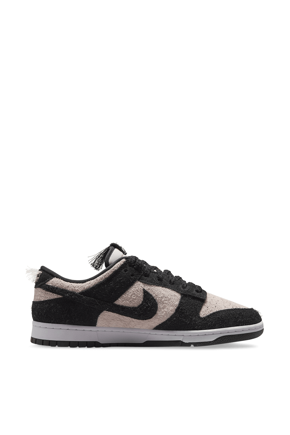 תמונה קידמית של נעלי סניקרס דאנק רטרו