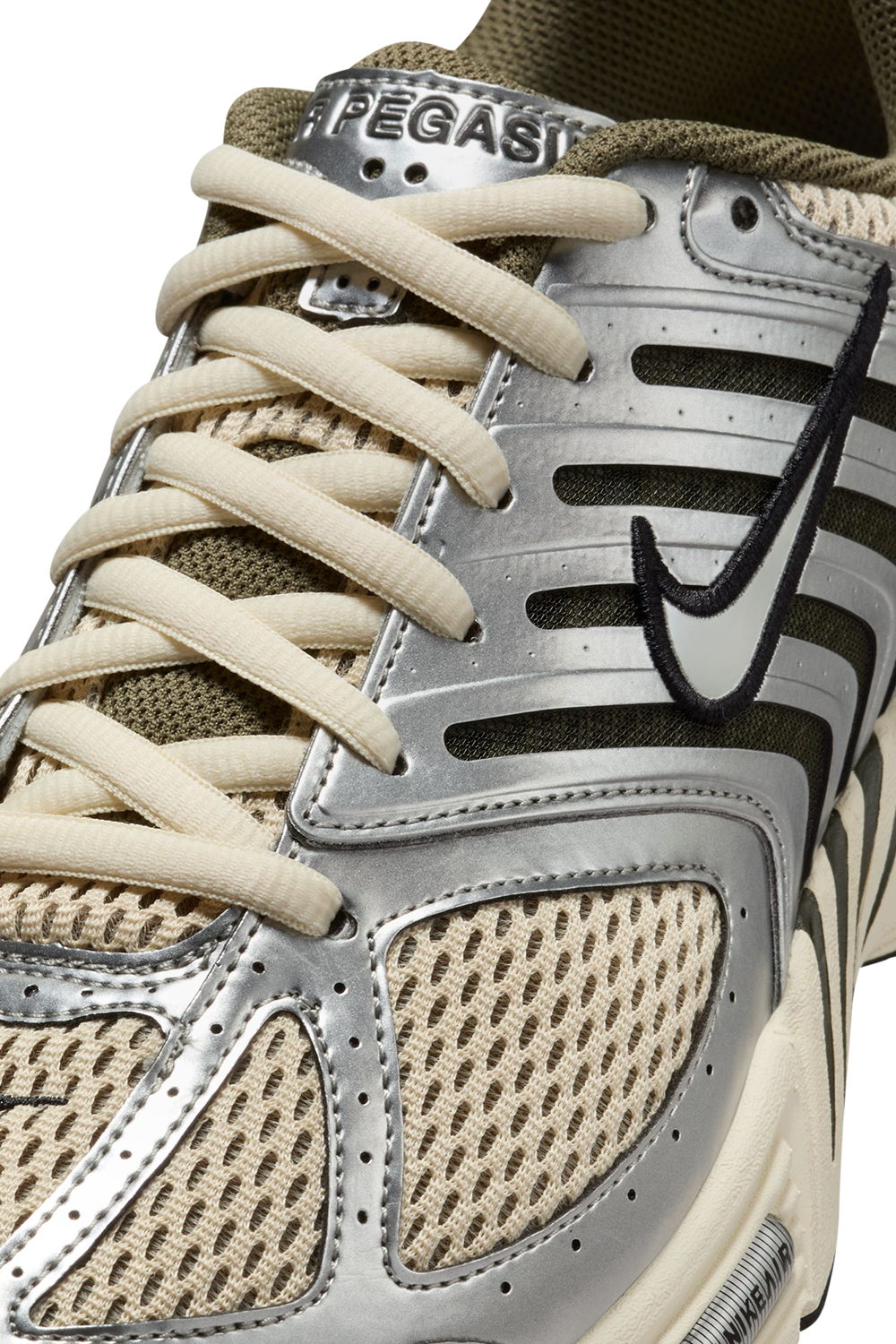 תמונת פנים של נעלי סניקרס נייקי אייר פגסוס 2005