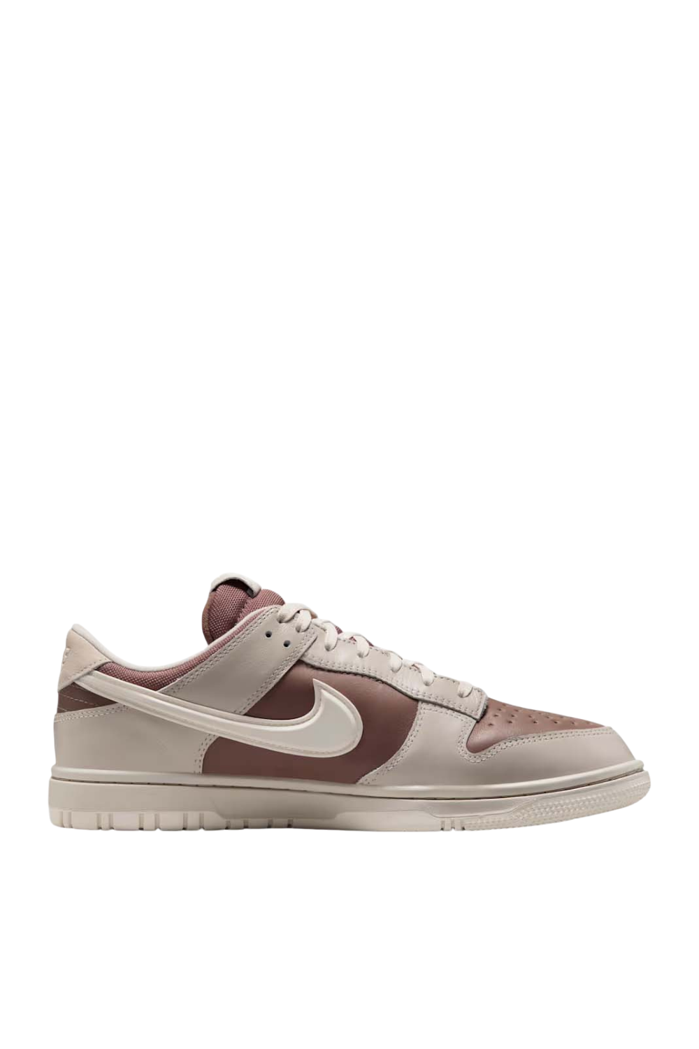 תמונה קידמית של נעלי סניקרס דאנק גורטקס