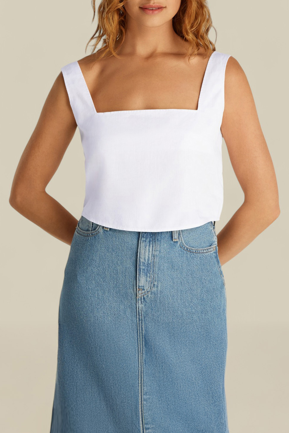 תמונת דוגמן קידמית של גופיית קרופ