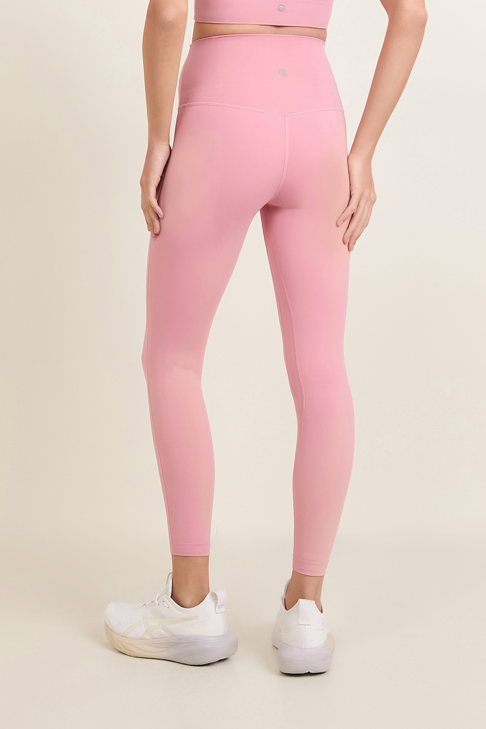 תמונת דוגמן אחורית של Align HR Pant 25'' Leggings