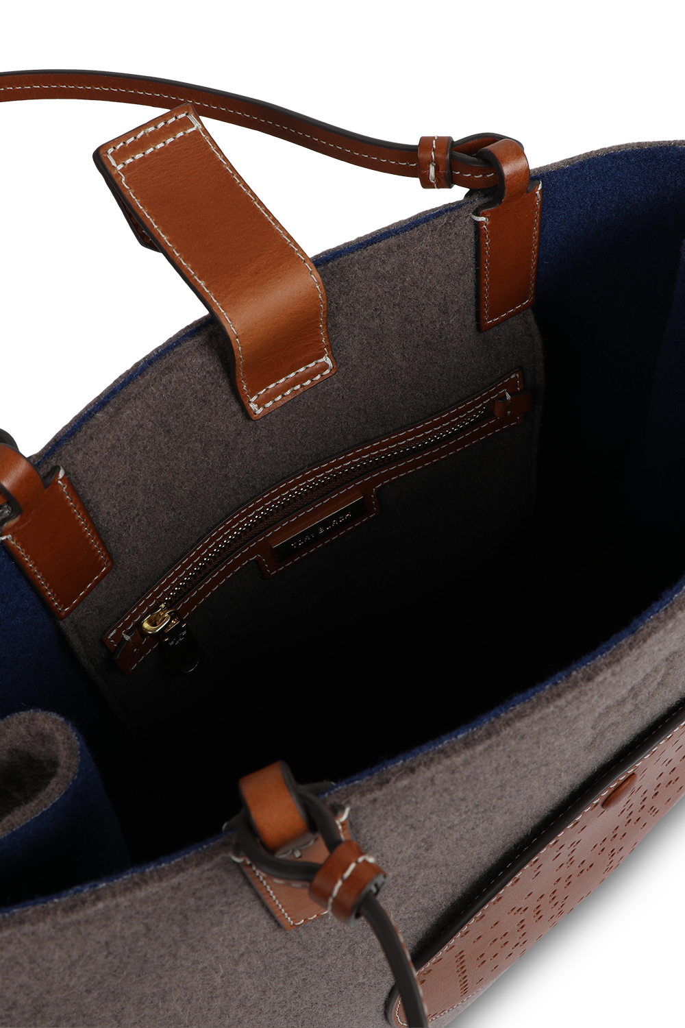 תיק נשיאה מצמר עם רקמה מונוגרמית