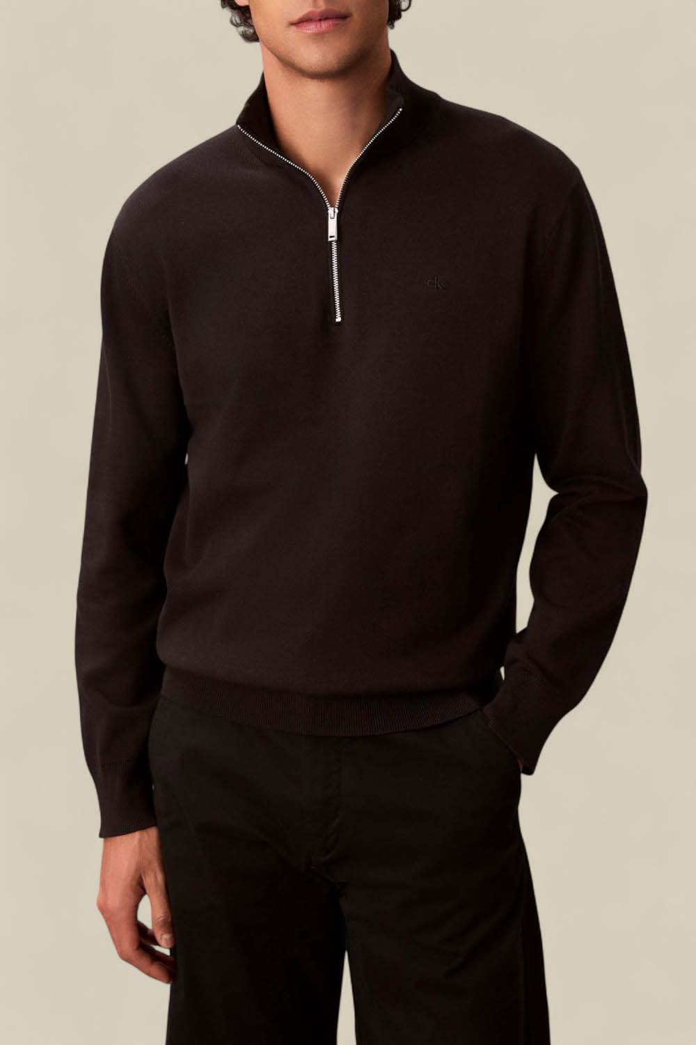 תמונת דוגמן קידמית של סווטשירט