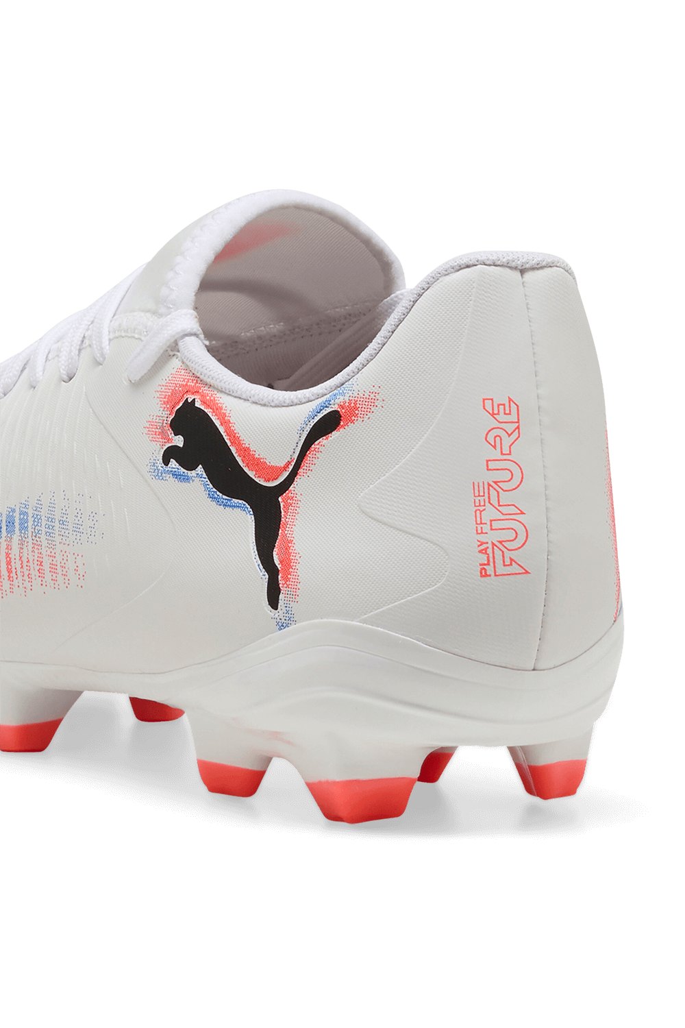 תמונת פנים של נעלי פיוצ'ר 8