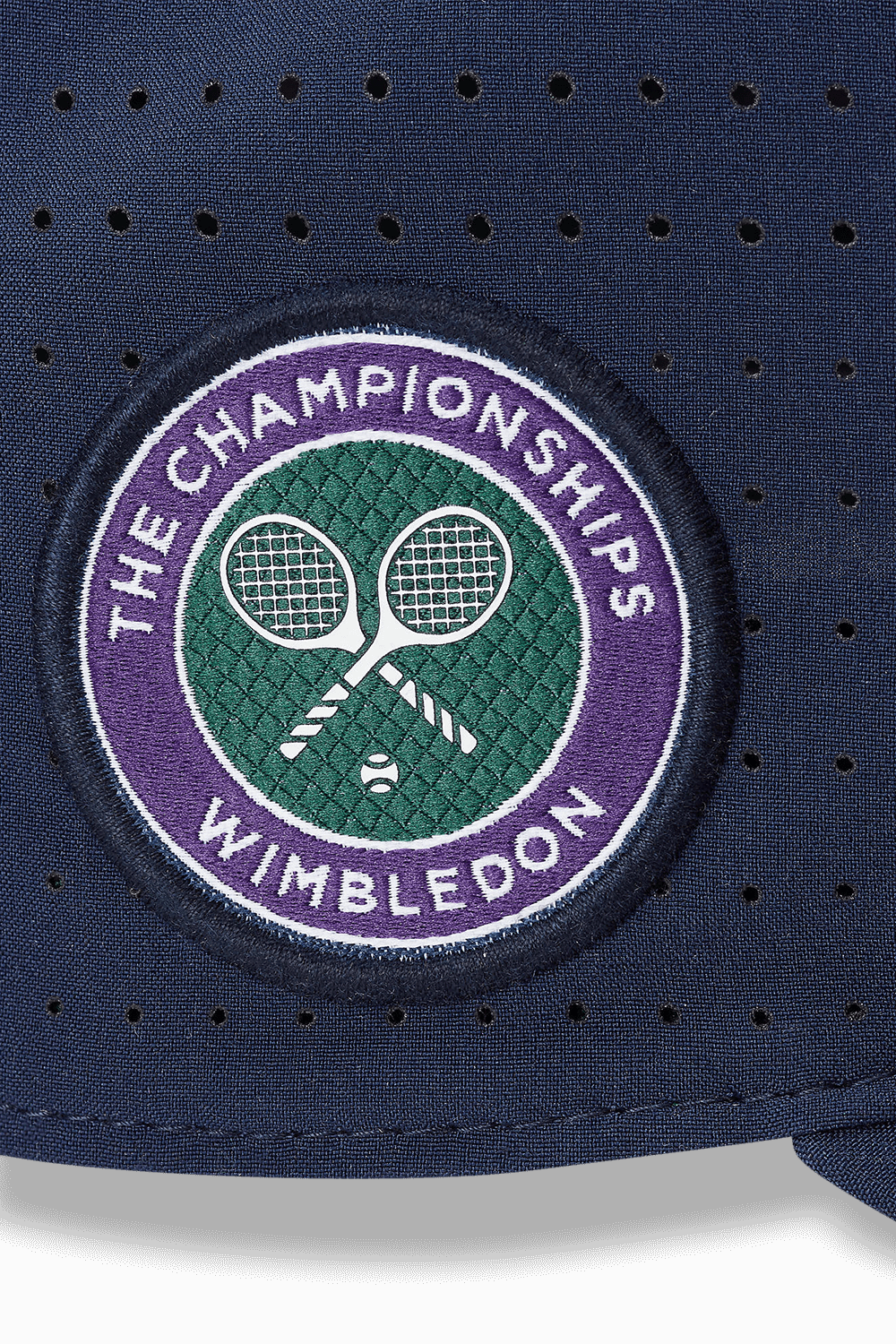 תמונת תקריב של פולו רלף לורן X ווימבלדון כובע מצחייה