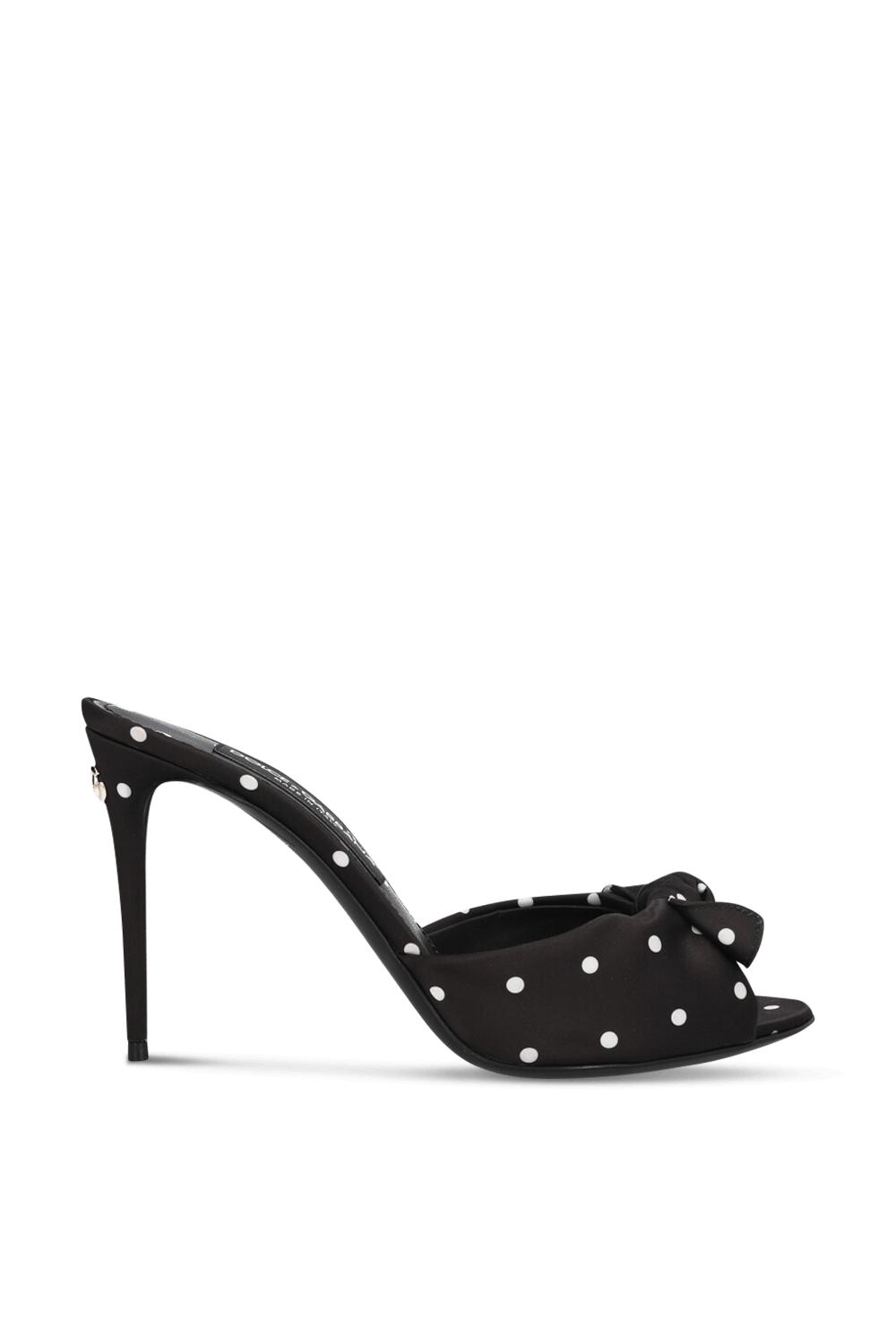 תמונה קידמית של נעלי עקב מיולס