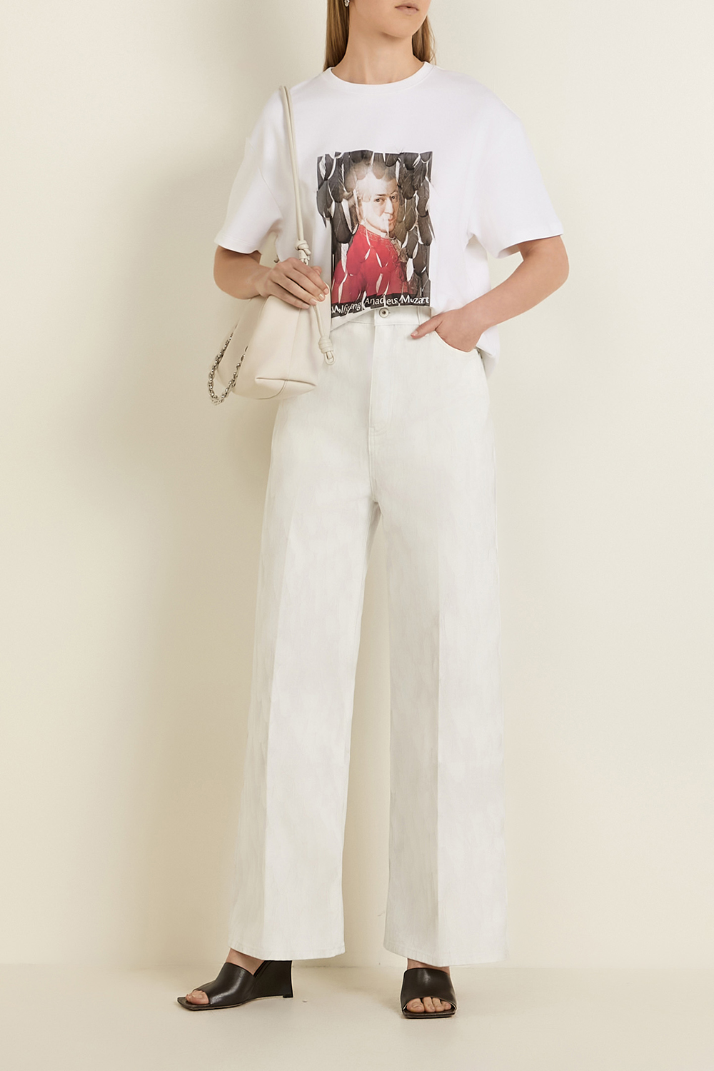 תמונת דוגמן קידמית של תיק